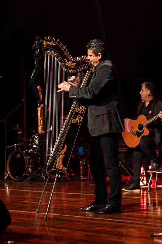 Concierto Homenaje a la Madre y a la Patria
