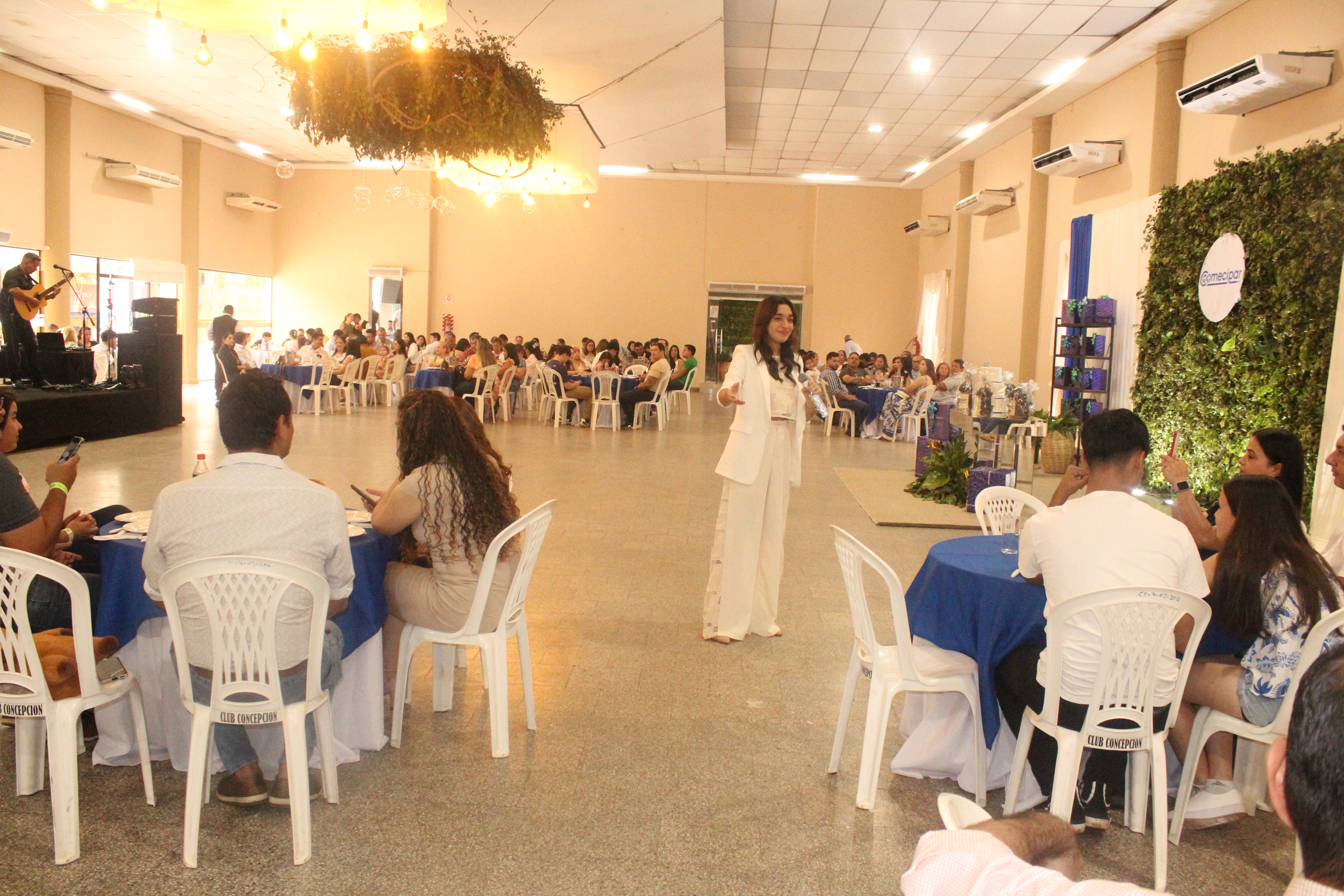 Almuerzo de la Familia en Coomecipar Concepción
