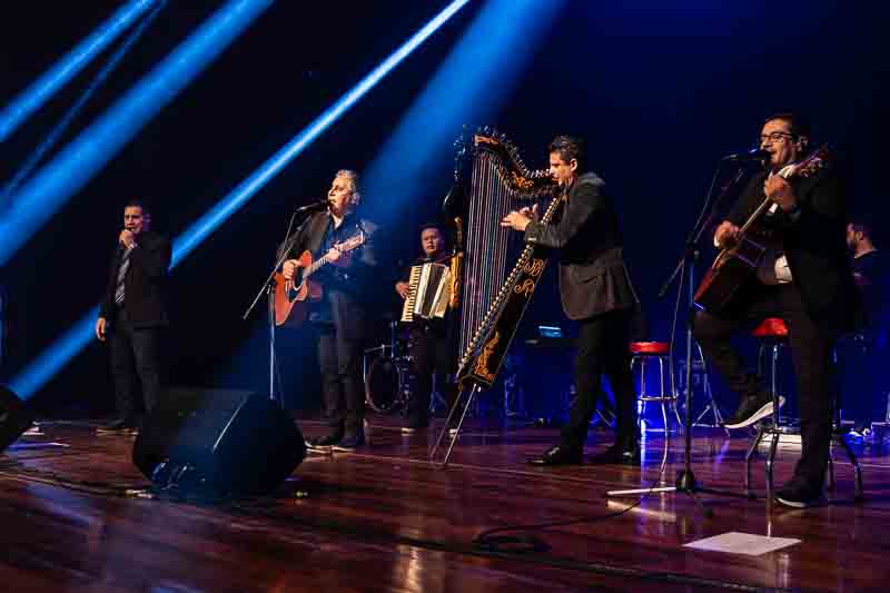 Concierto Homenaje a la Madre y a la Patria