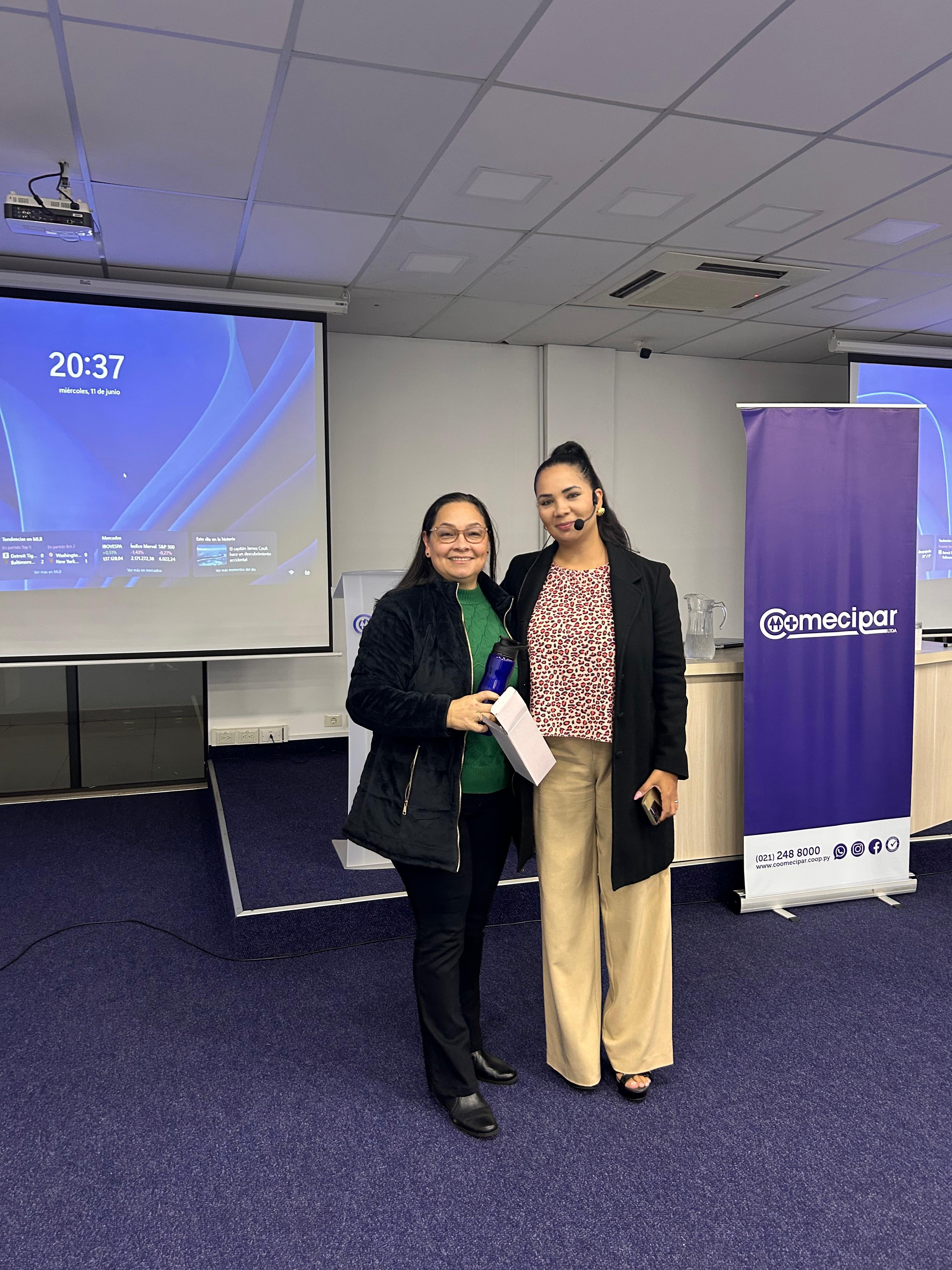 Charla Liderazgo y Comunicación Asertiva