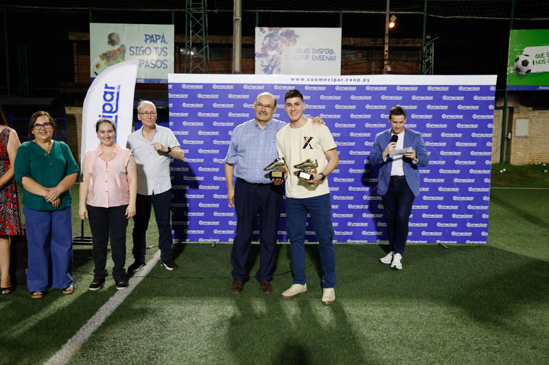 Clausura Torneo de Fútbol