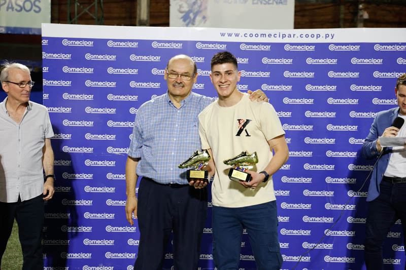 Clausura Torneo de Fútbol