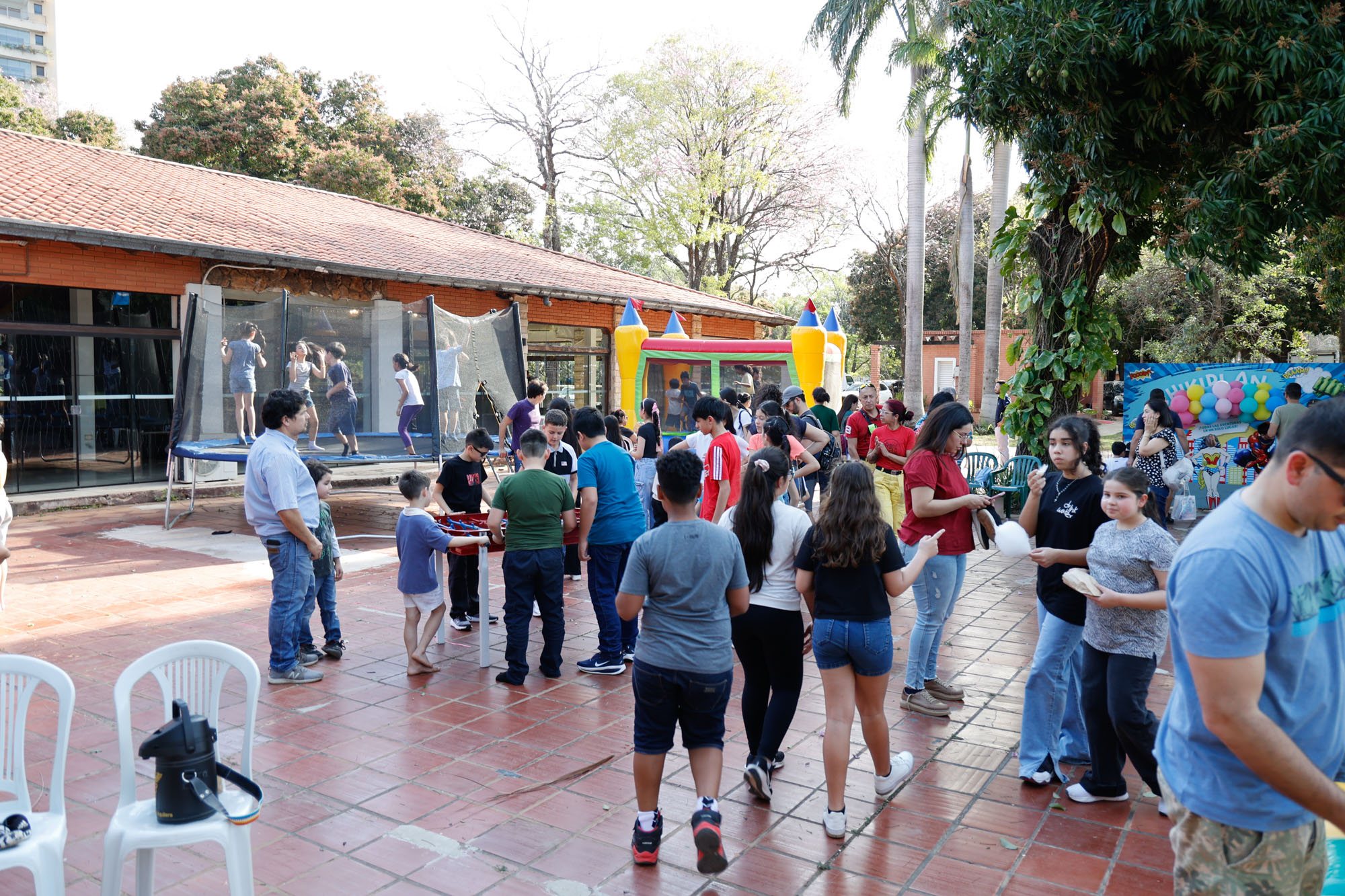 Festival del Día del Niño Coomecipar Asunción