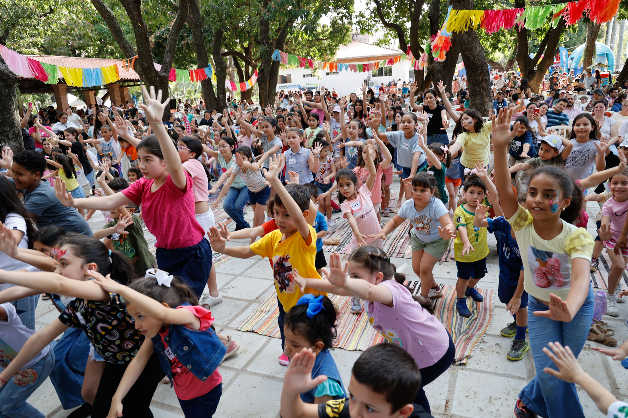 Festival del Día del Niño Coomecipar Asunción