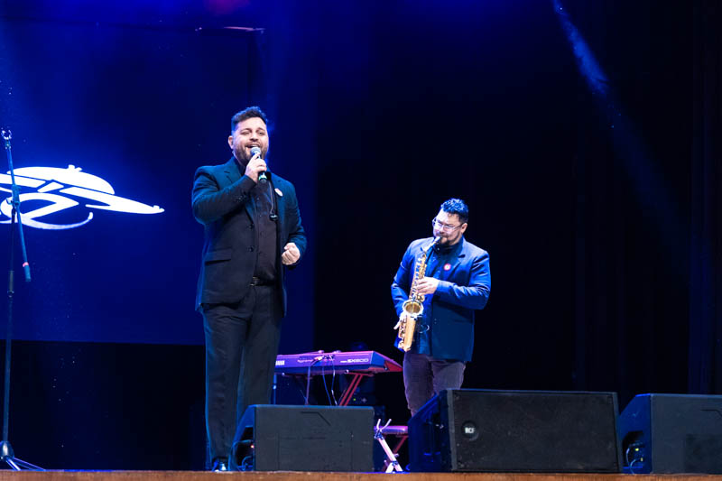 Concierto en Homenaje a la Madre y a la Patria