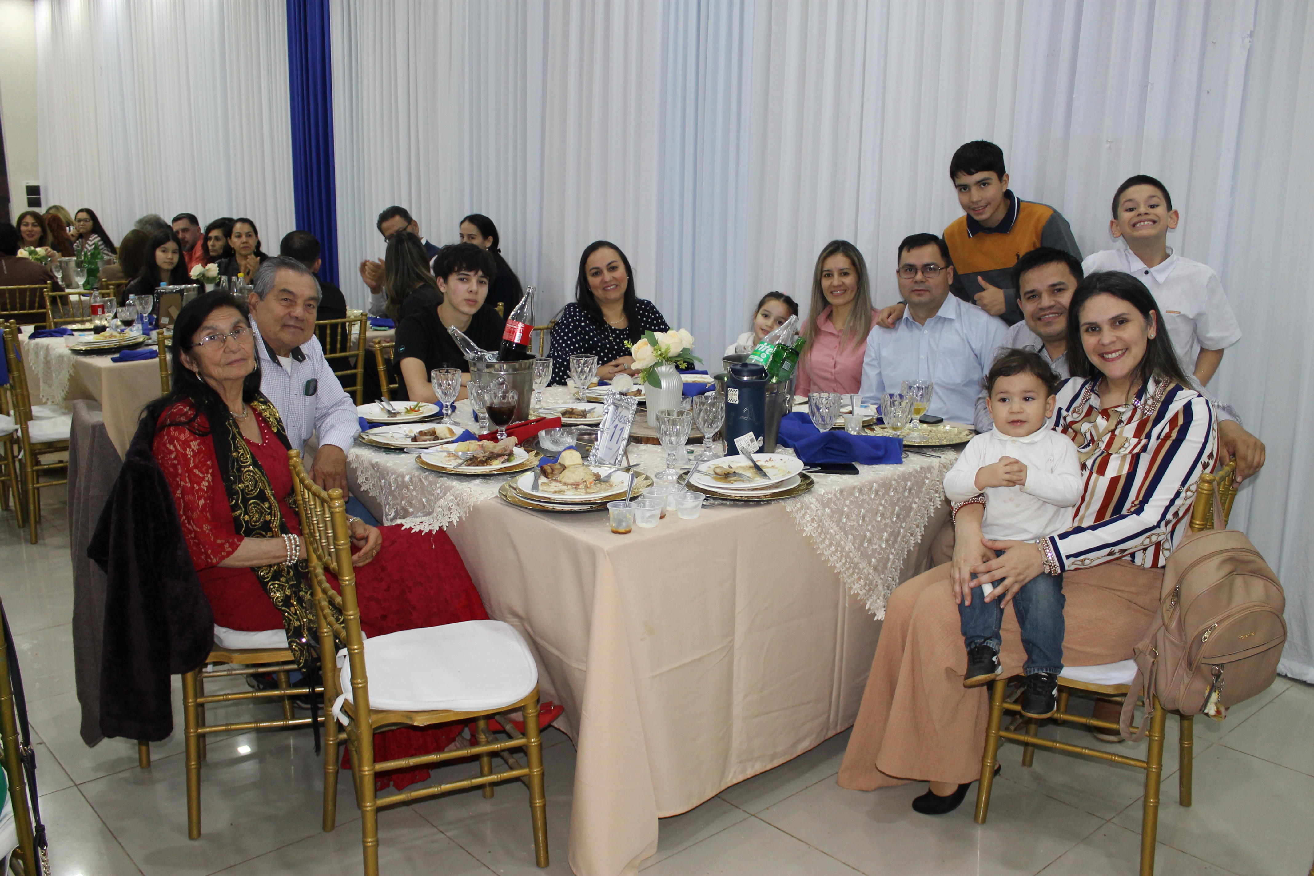Cena de la Familia en Coomecipar Encarnación