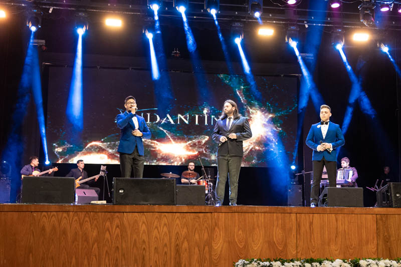 Concierto en Homenaje a la Madre y a la Patria