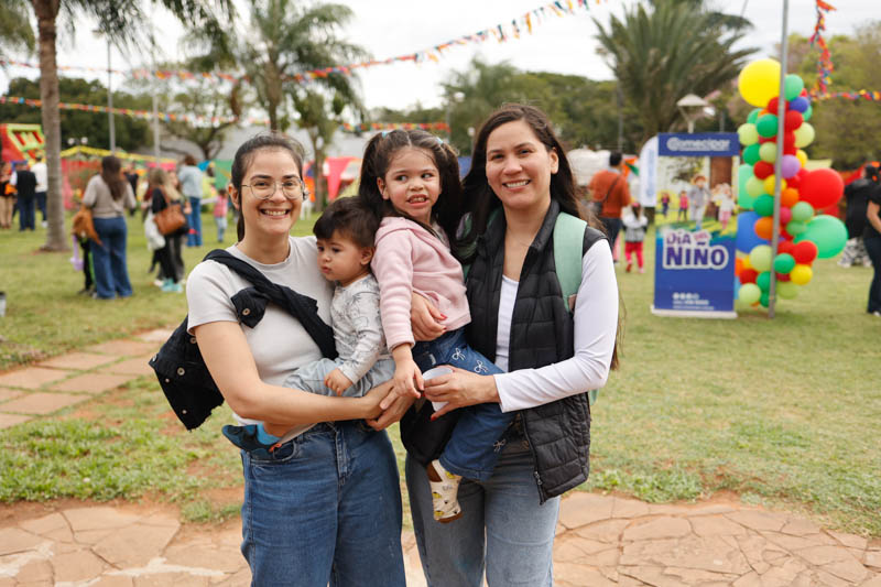 Festival del Día del Niño en Coomecipar Asunción