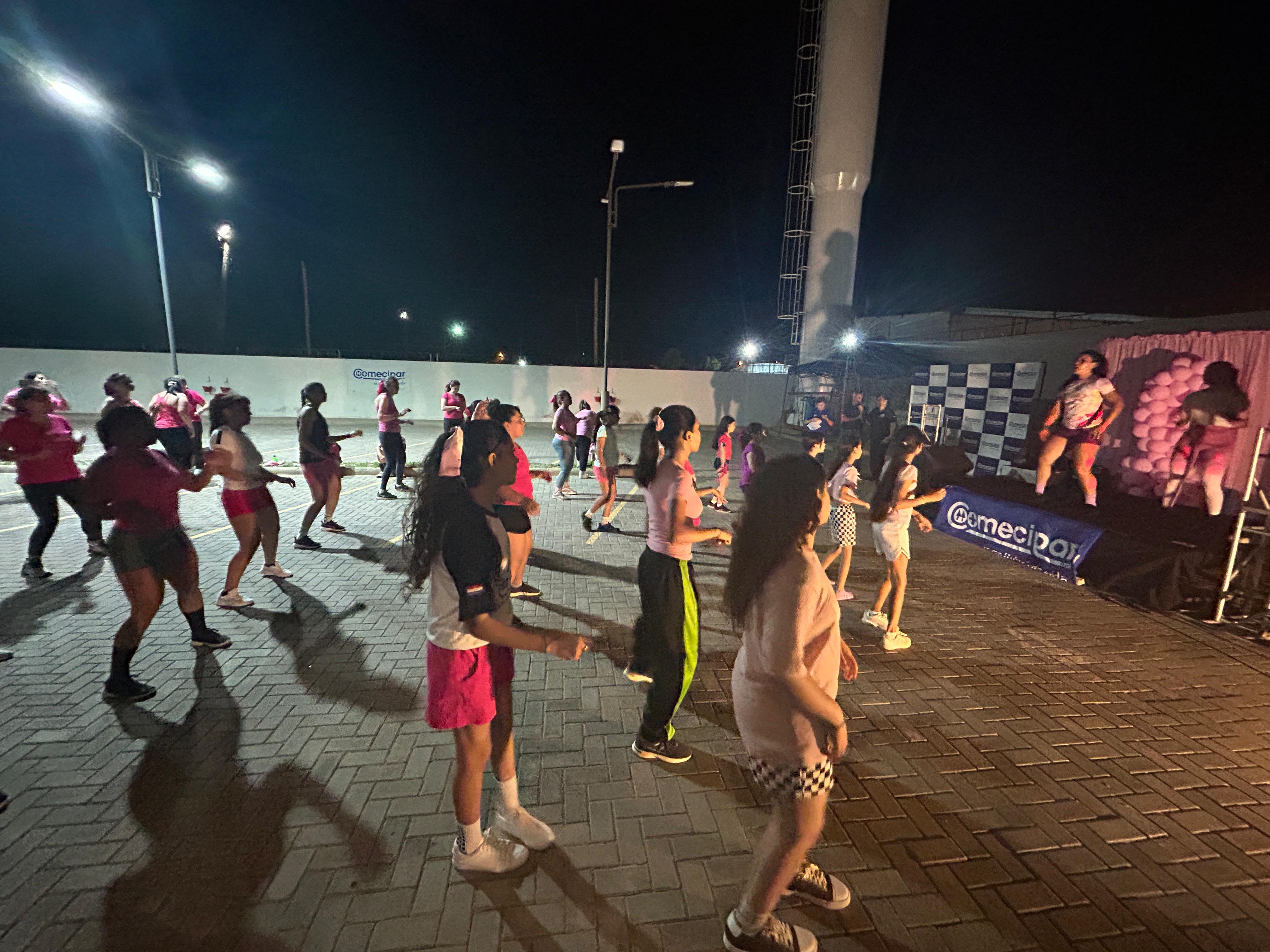 Encuentro de zumba por octubre rosa