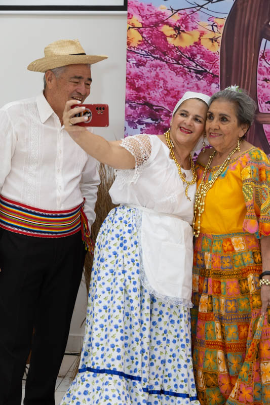 Clausura del Ciclo de Reuniones de Adultos Mayores 2025