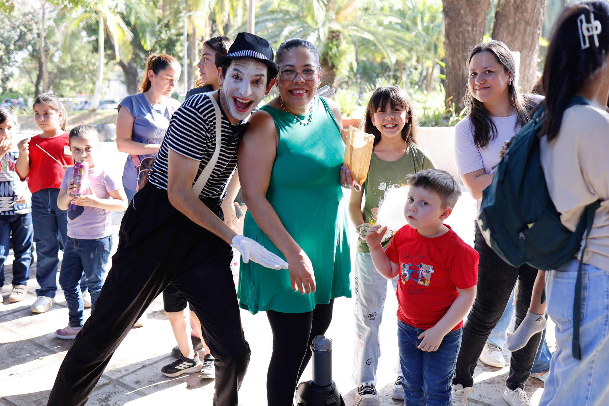 Festival del Día del Niño Coomecipar Asunción
