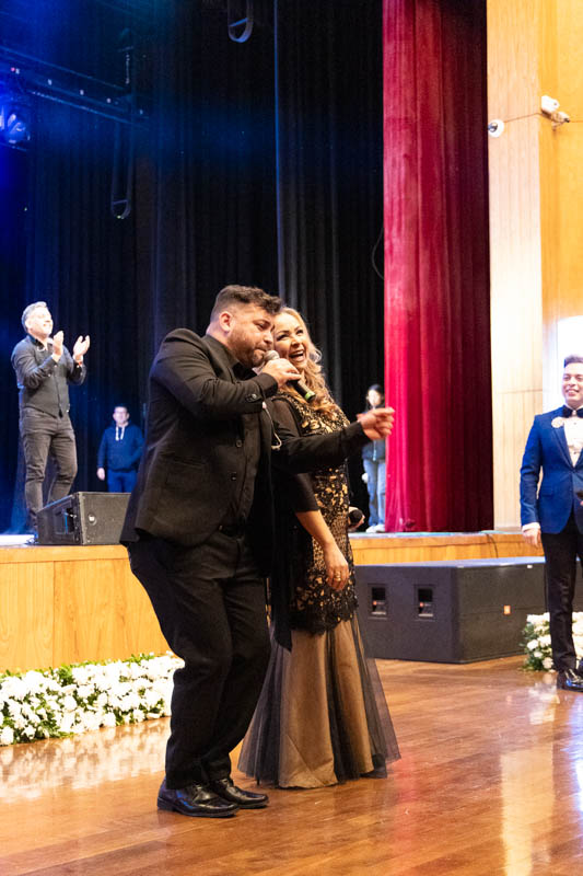 Concierto en Homenaje a la Madre y a la Patria