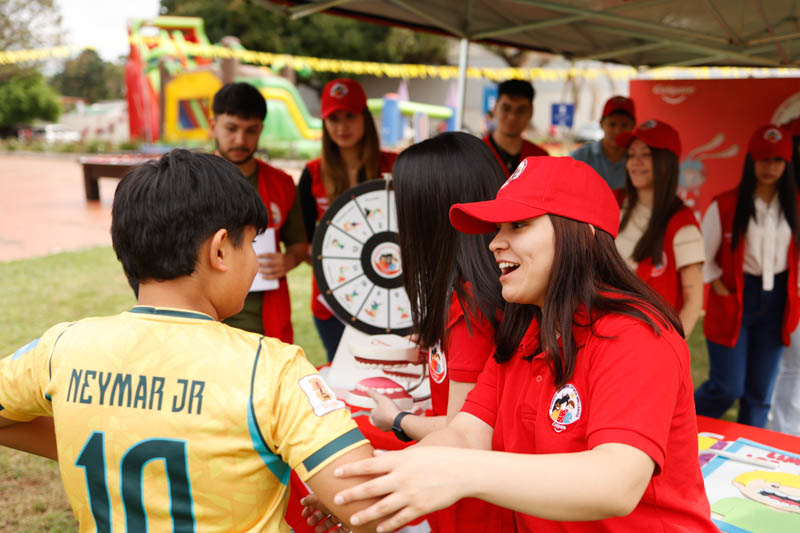 Festival del Día del Niño en Coomecipar Asunción
